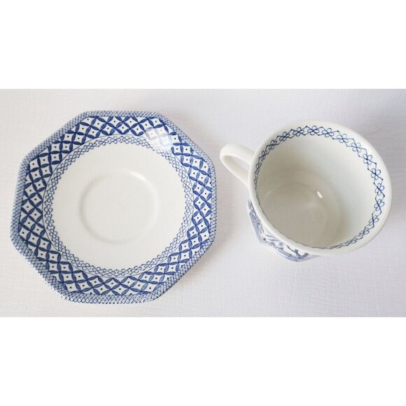 4 Vintage Meakin J.&G. Royal Staffordshire Willow Ironstone Octagonal Cup and Sa - Picture 2 of 6